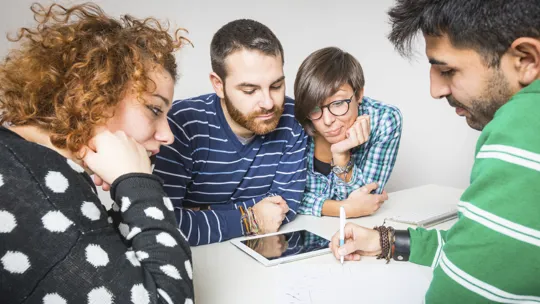 English language entry requirements and English courses