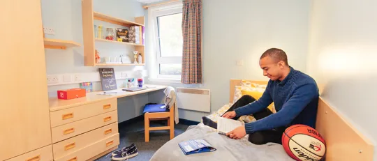 Accommodation The Maltings Ensuite Room